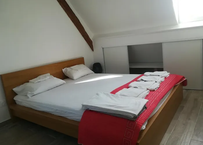 Mbine Senghore * Herouville-Saint-Clair